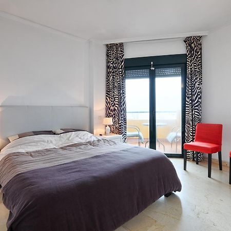 Beach And Town Centre At Your Doorstep Marbella Luaran gambar